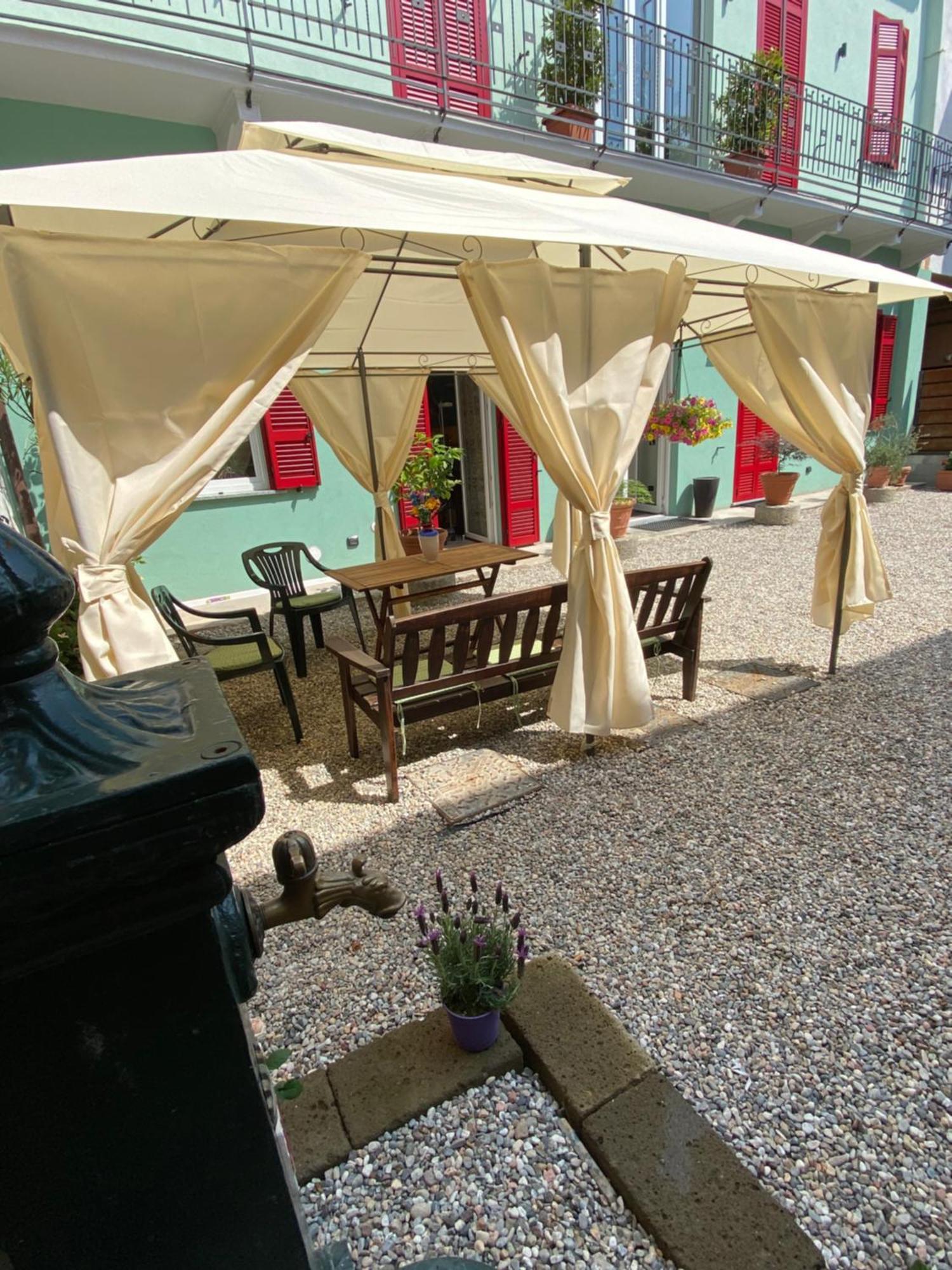 Notte Di Note - Home Hospitality Busto Arsizio Exteriör bild