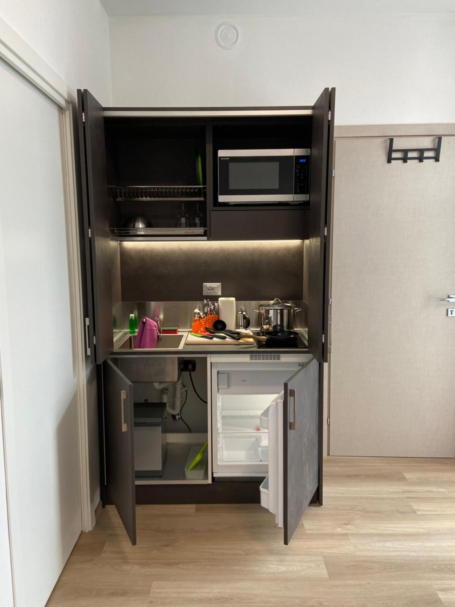 Notte Di Note - Home Hospitality Busto Arsizio Exteriör bild